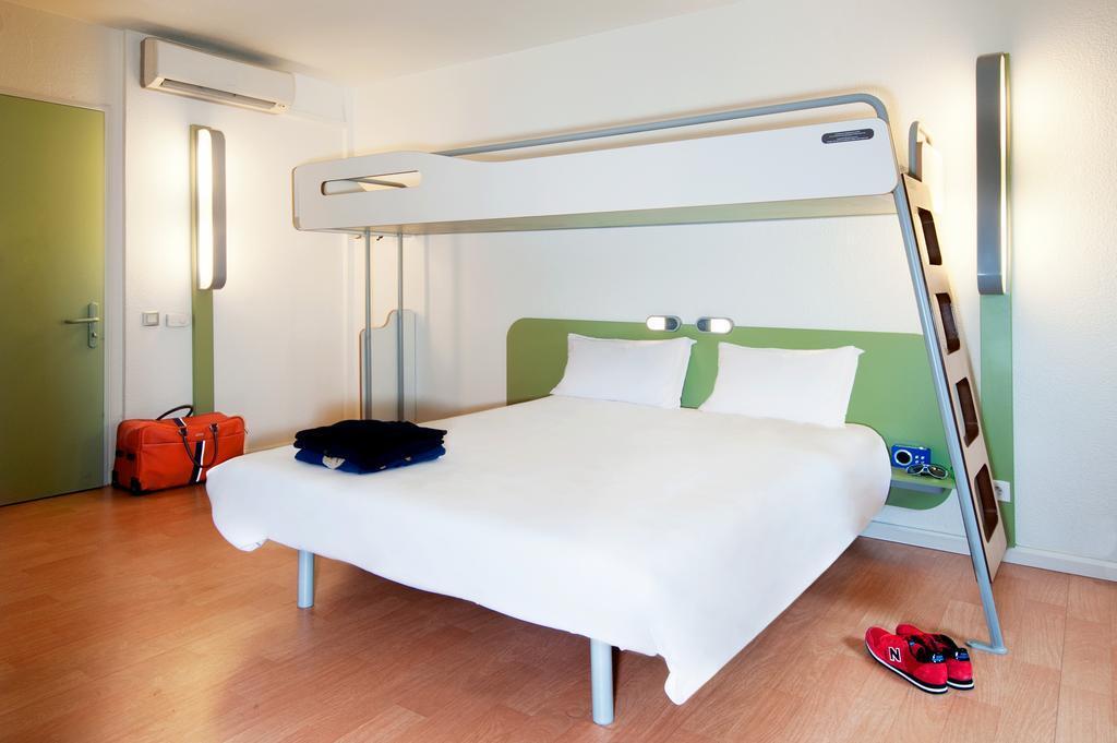 Ibis Budget Bordeaux Aeroport Merignac  Exterior photo